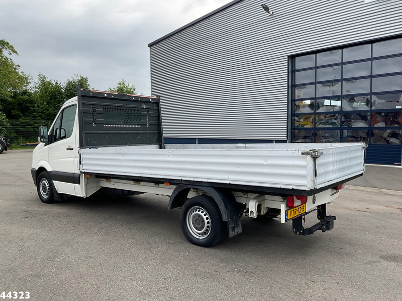 Volkswagen Crafter 35 2.5 TDI - Pritsche LKW: das Bild 2 Volkswagen Crafter 35 2.5 TDI - Pritsche LKW: das Bild 2