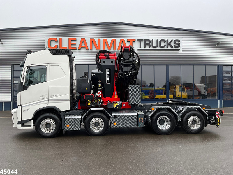 Volvo FH 540 8x2 Fassi 145 Tonmeter laadkraan + Fly-JIb Just 7.187 Km! Demo voertuig! - Autokran: das Bild 5 Volvo FH 540 8x2 Fassi 145 Tonmeter laadkraan + Fly-JIb Just 7.187 Km! Demo voertuig! - Autokran: das Bild 5