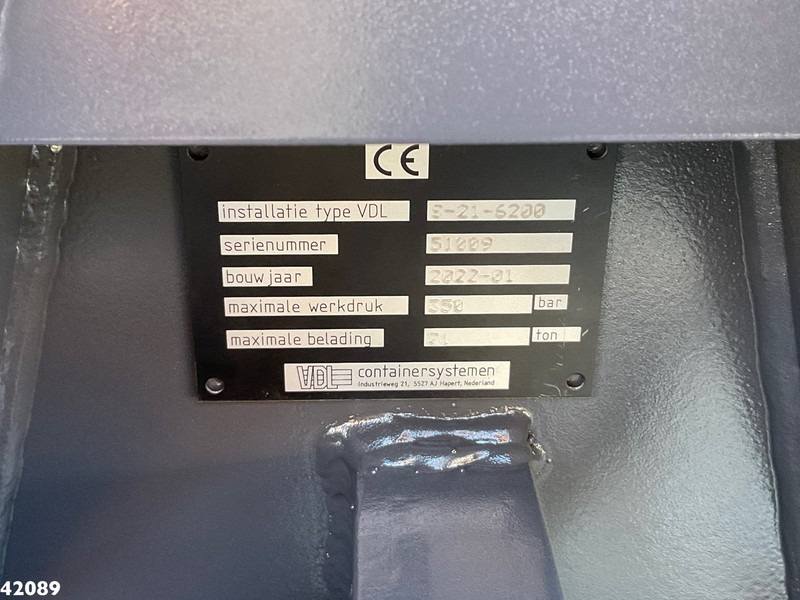 Abrollkipper, Autokran Volvo FM 430 HMF 23 ton/meter laadkraan: das Bild 15