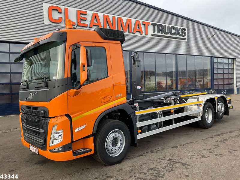 Volvo FM 430 VDL 21 Ton haakarmsysteem - Abrollkipper: das Bild 2 Volvo FM 430 VDL 21 Ton haakarmsysteem - Abrollkipper: das Bild 2