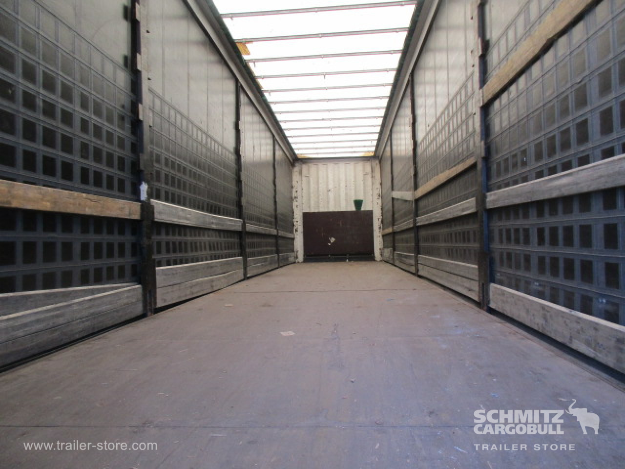 KRONE Curtainsider Standard - Planenauflieger: das Bild 4 KRONE Curtainsider Standard - Planenauflieger: das Bild 4