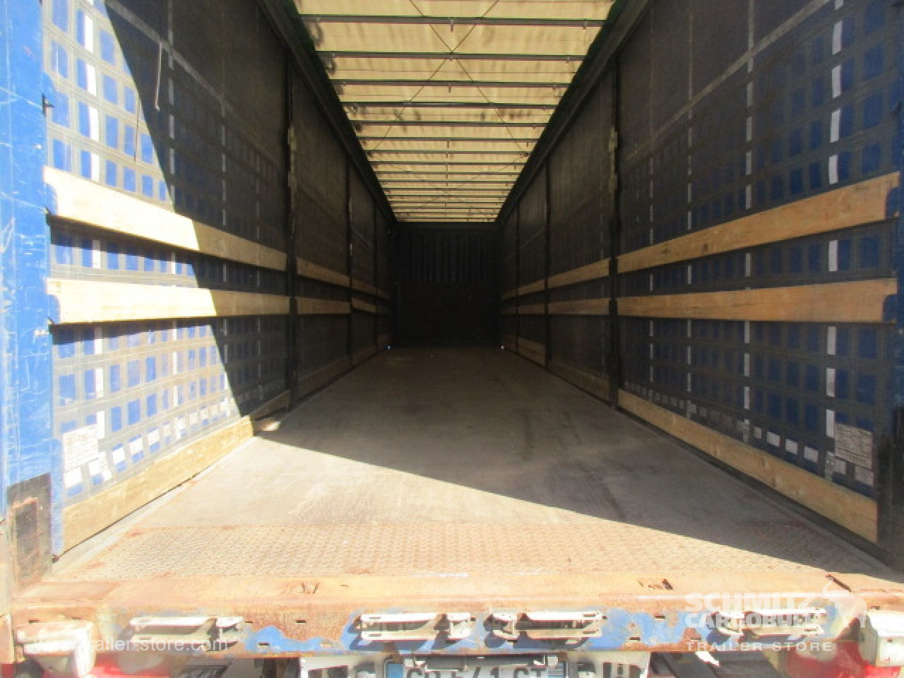 KRONE Curtainsider Standard - Planenauflieger: das Bild 4 KRONE Curtainsider Standard - Planenauflieger: das Bild 4