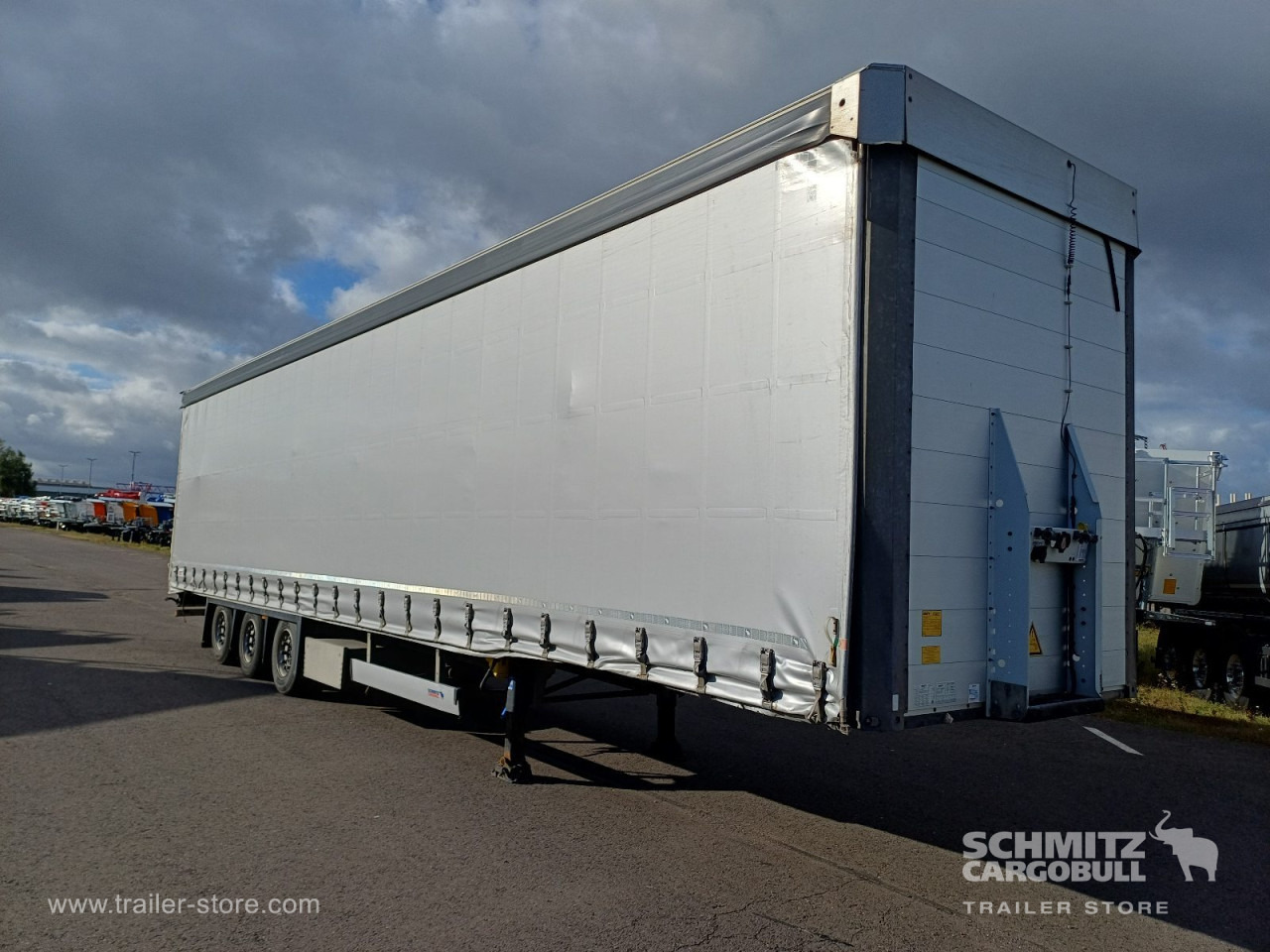 SCHMITZ Auflieger Curtainsider Mega - Planenauflieger: das Bild 1 SCHMITZ Auflieger Curtainsider Mega - Planenauflieger: das Bild 1