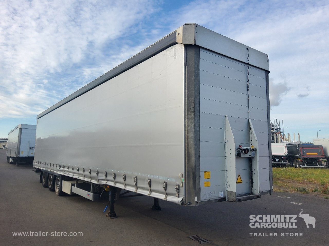 SCHMITZ Auflieger Curtainsider Mega - Planenauflieger: das Bild 1 SCHMITZ Auflieger Curtainsider Mega - Planenauflieger: das Bild 1