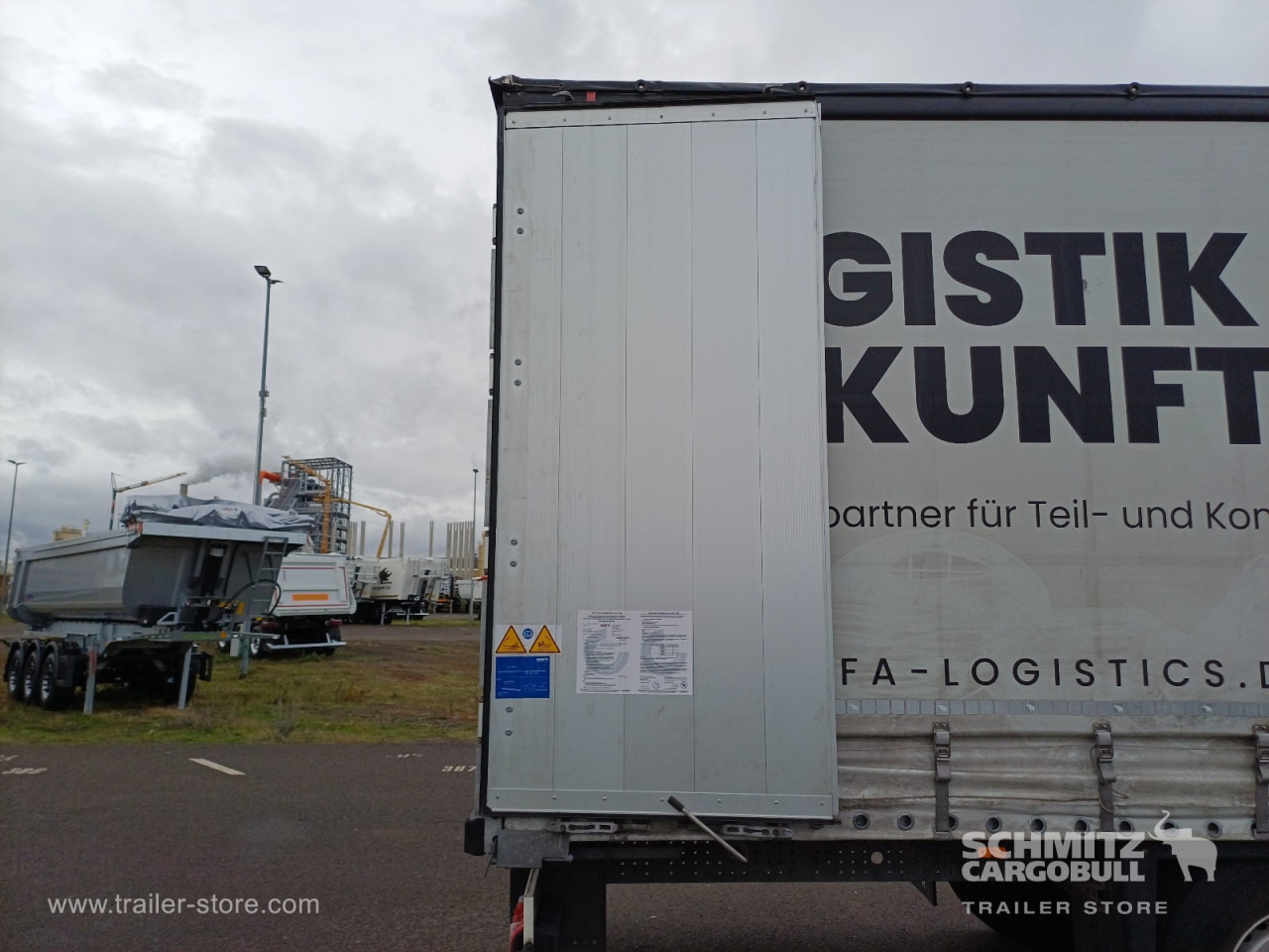 SCHMITZ Auflieger Curtainsider Standard – Leasing SCHMITZ Auflieger Curtainsider Standard: das Bild 13