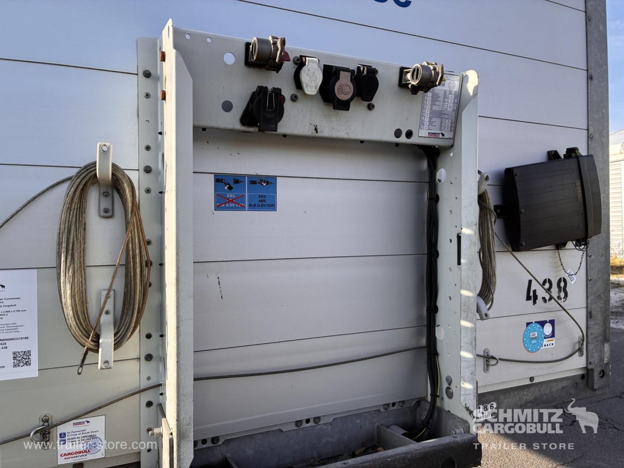 SCHMITZ Auflieger Curtainsider Standard Forklift holder - Planenauflieger: das Bild 3 SCHMITZ Auflieger Curtainsider Standard Forklift holder - Planenauflieger: das Bild 3