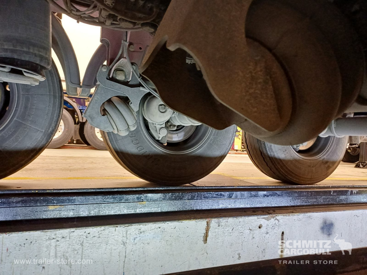 SCHMITZ Auflieger Kipper Alukastenmulde 24m³ - Kipper Auflieger: das Bild 3 SCHMITZ Auflieger Kipper Alukastenmulde 24m³ - Kipper Auflieger: das Bild 3