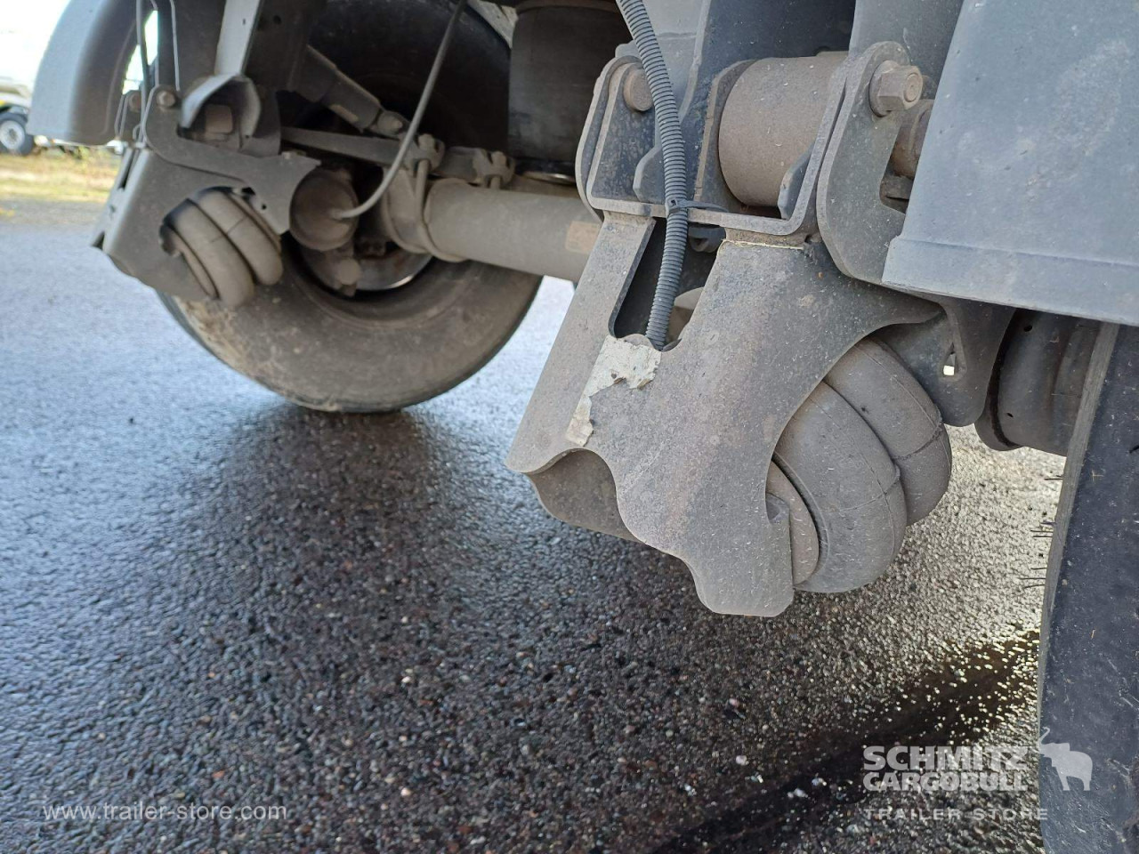 SCHMITZ Auflieger Kipper Stahlrundmulde 24m³ - Kipper Auflieger: das Bild 3 SCHMITZ Auflieger Kipper Stahlrundmulde 24m³ - Kipper Auflieger: das Bild 3