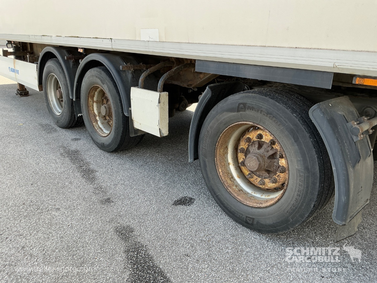 KRONE Dryfreight Standard Taillift - Koffer Auflieger: das Bild 2 KRONE Dryfreight Standard Taillift - Koffer Auflieger: das Bild 2