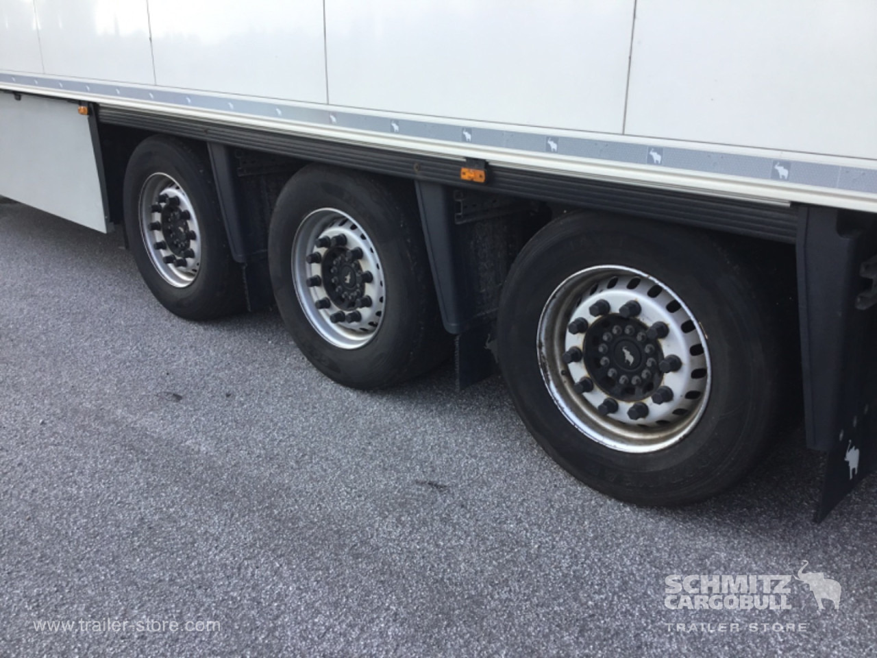 SCHMITZ Reefer Meat hanging system - Isotherm Auflieger: das Bild 5 SCHMITZ Reefer Meat hanging system - Isotherm Auflieger: das Bild 5