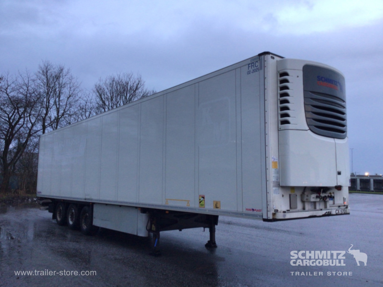 SCHMITZ Reefer Multitemp Double deck - Isotherm Auflieger: das Bild 1 SCHMITZ Reefer Multitemp Double deck - Isotherm Auflieger: das Bild 1