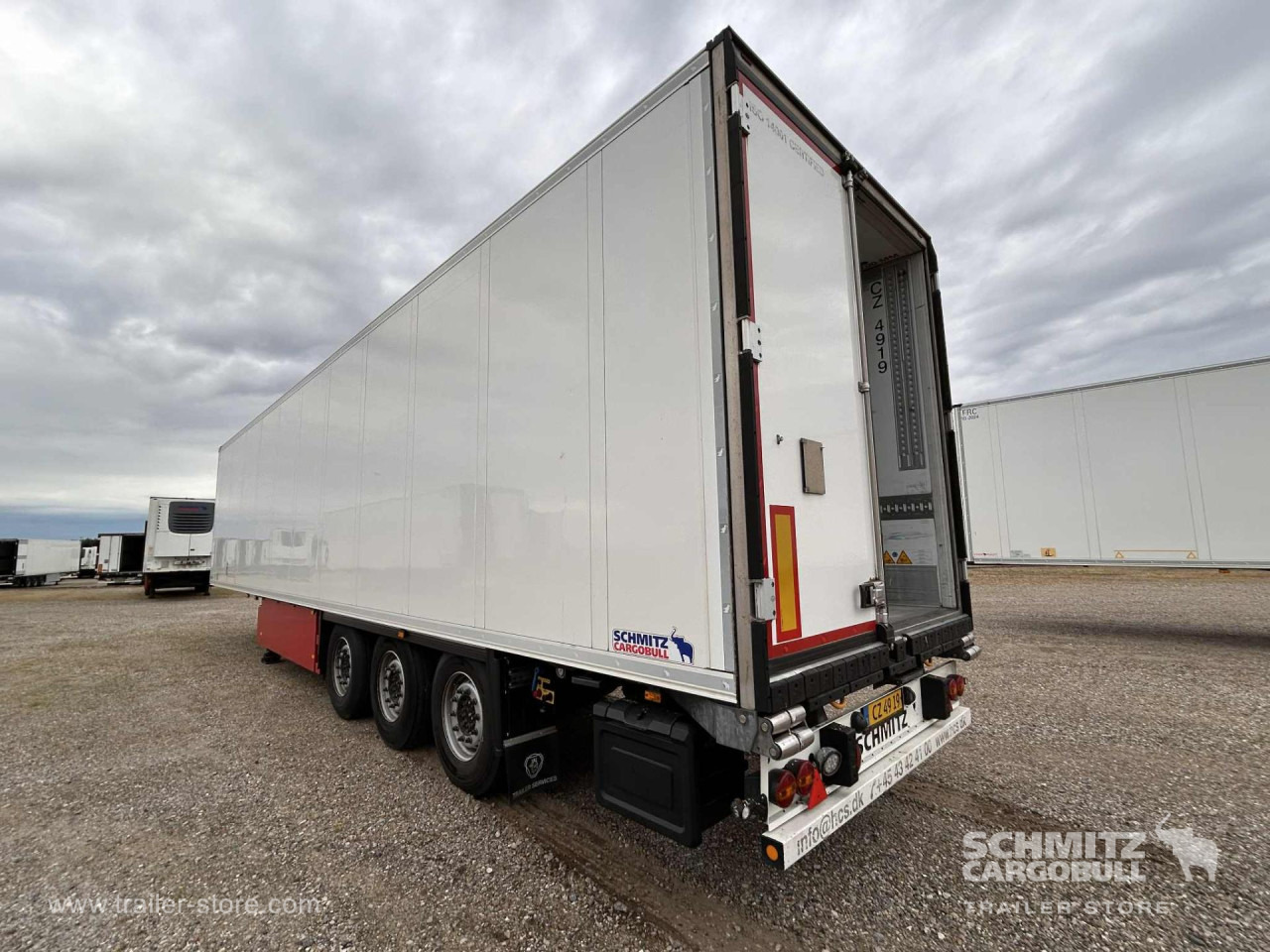 SCHMITZ Reefer Multitemp Double deck – Leasing SCHMITZ Reefer Multitemp Double deck: das Bild 9
