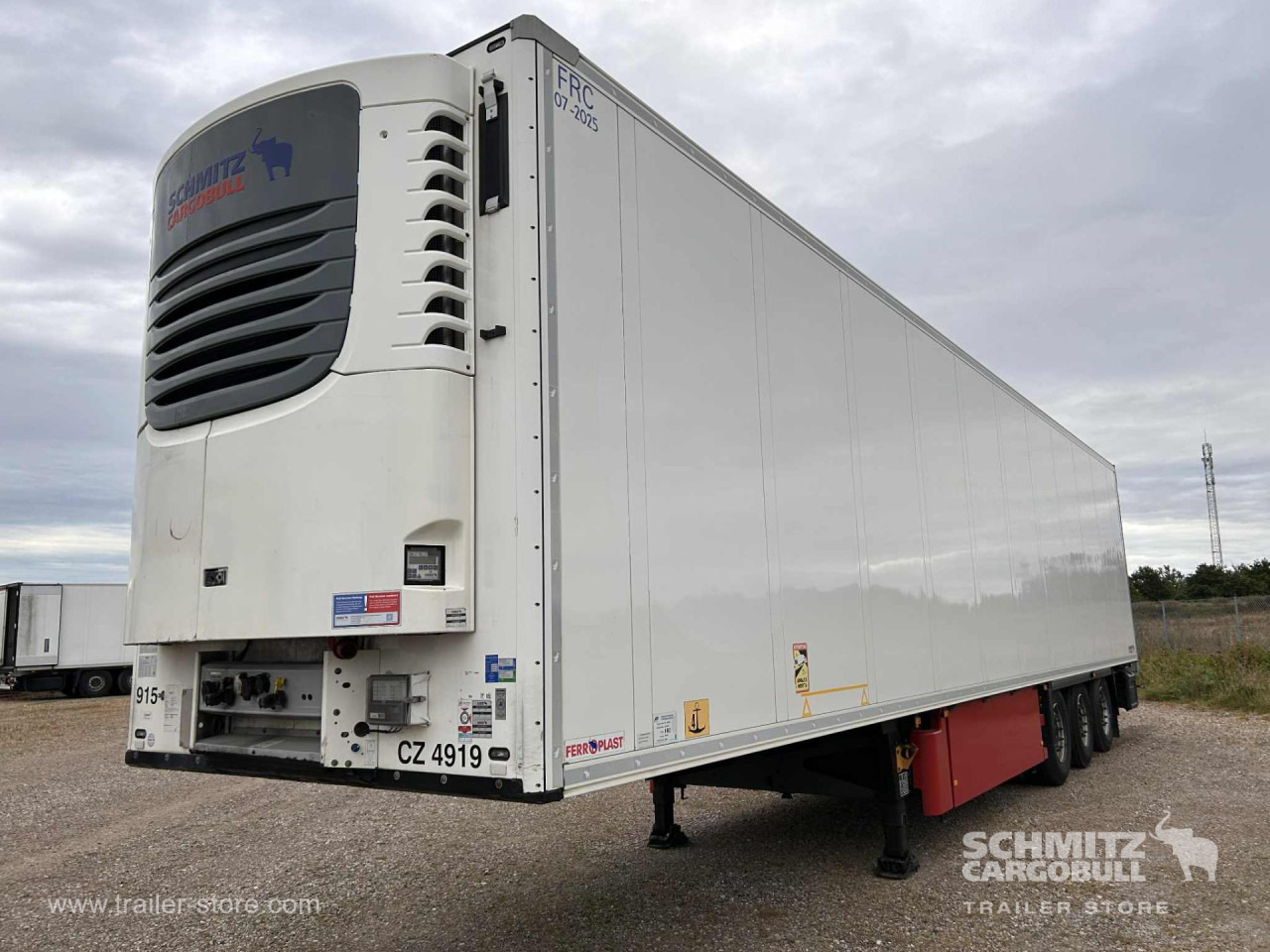 SCHMITZ Reefer Multitemp Double deck – Leasing SCHMITZ Reefer Multitemp Double deck: das Bild 8