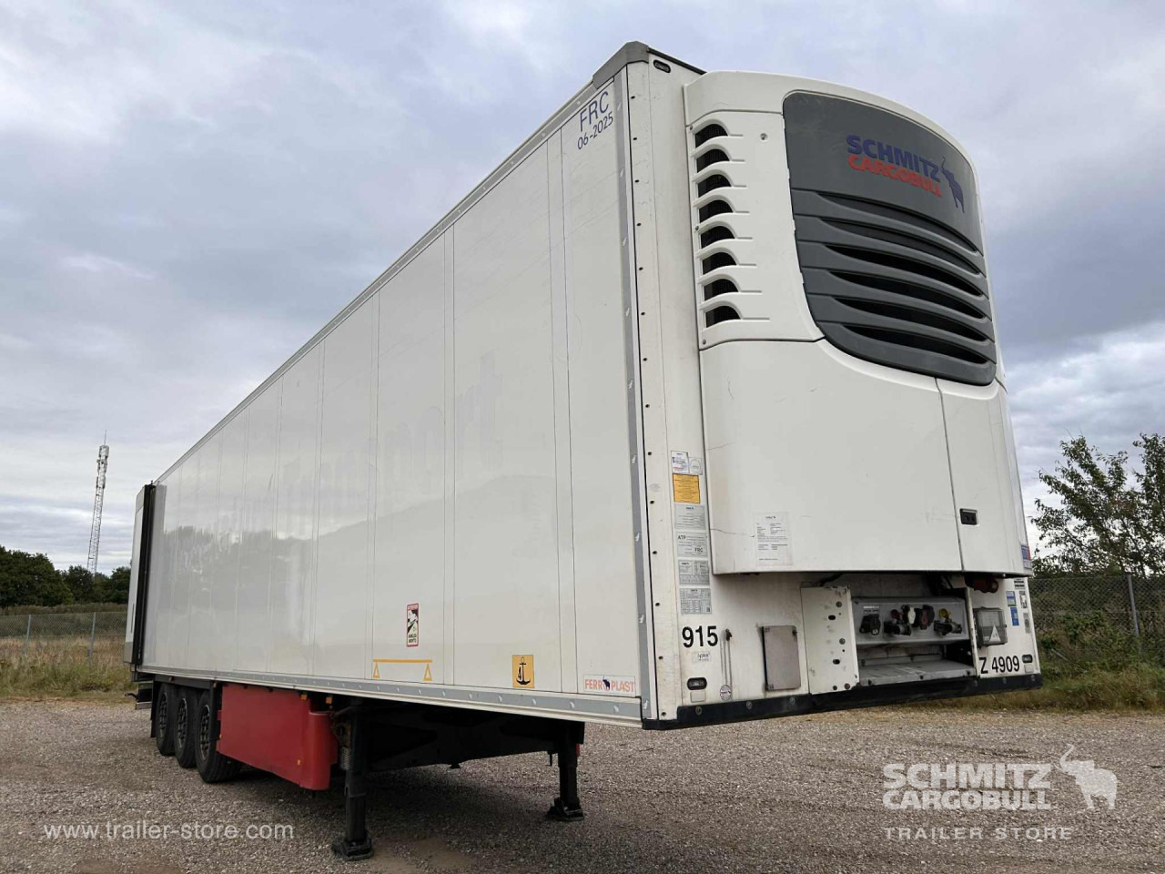 SCHMITZ Reefer Multitemp Double deck - Isotherm Auflieger: das Bild 1 SCHMITZ Reefer Multitemp Double deck - Isotherm Auflieger: das Bild 1