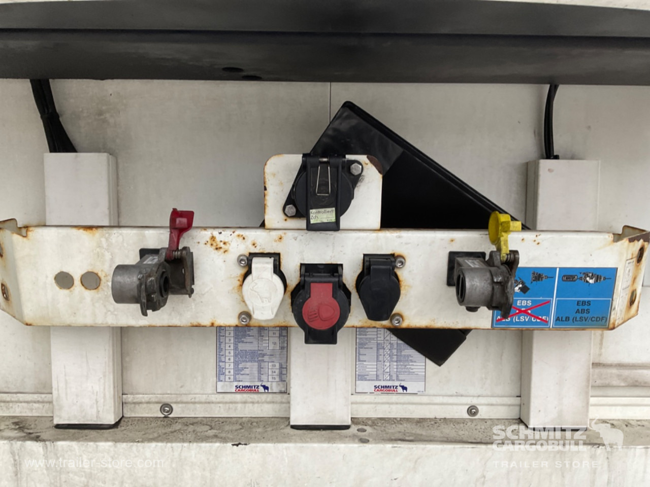 SCHMITZ Reefer Standard Double deck - Isotherm Auflieger: das Bild 4 SCHMITZ Reefer Standard Double deck - Isotherm Auflieger: das Bild 4