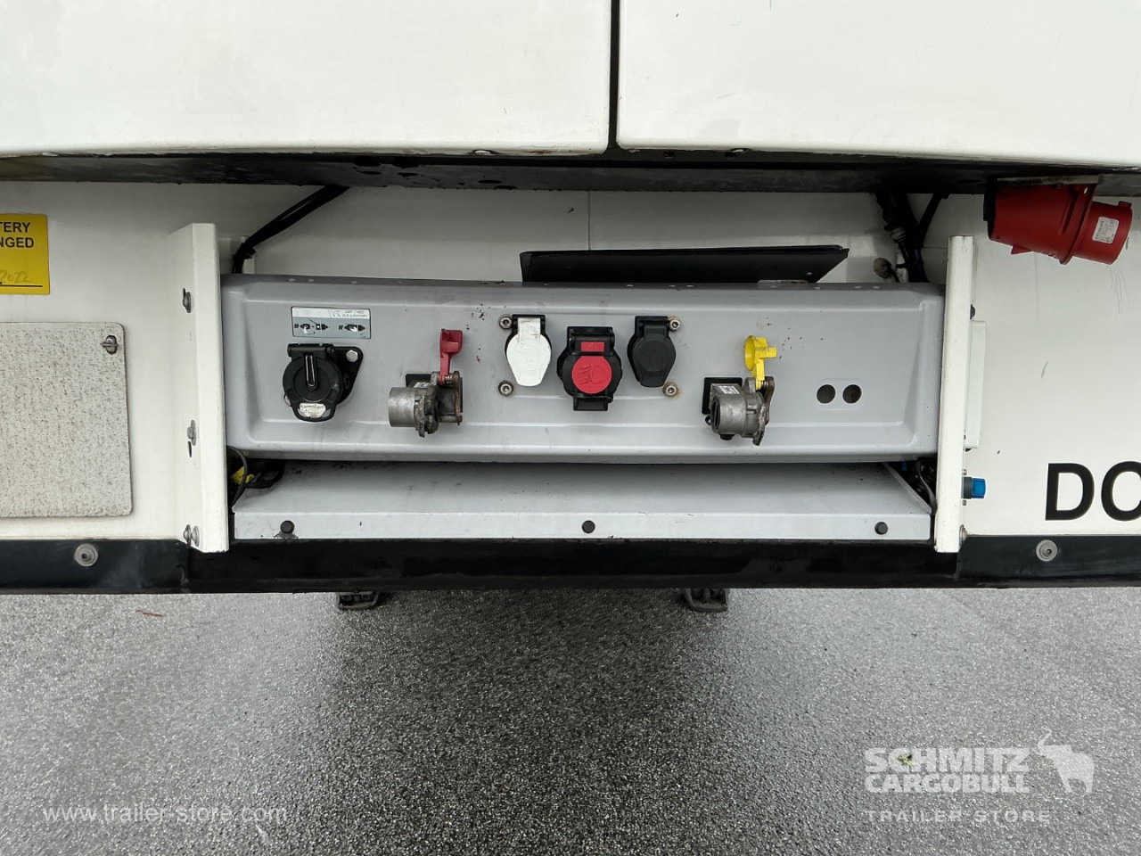 SCHMITZ Reefer Standard Double deck - Isotherm Auflieger: das Bild 4 SCHMITZ Reefer Standard Double deck - Isotherm Auflieger: das Bild 4
