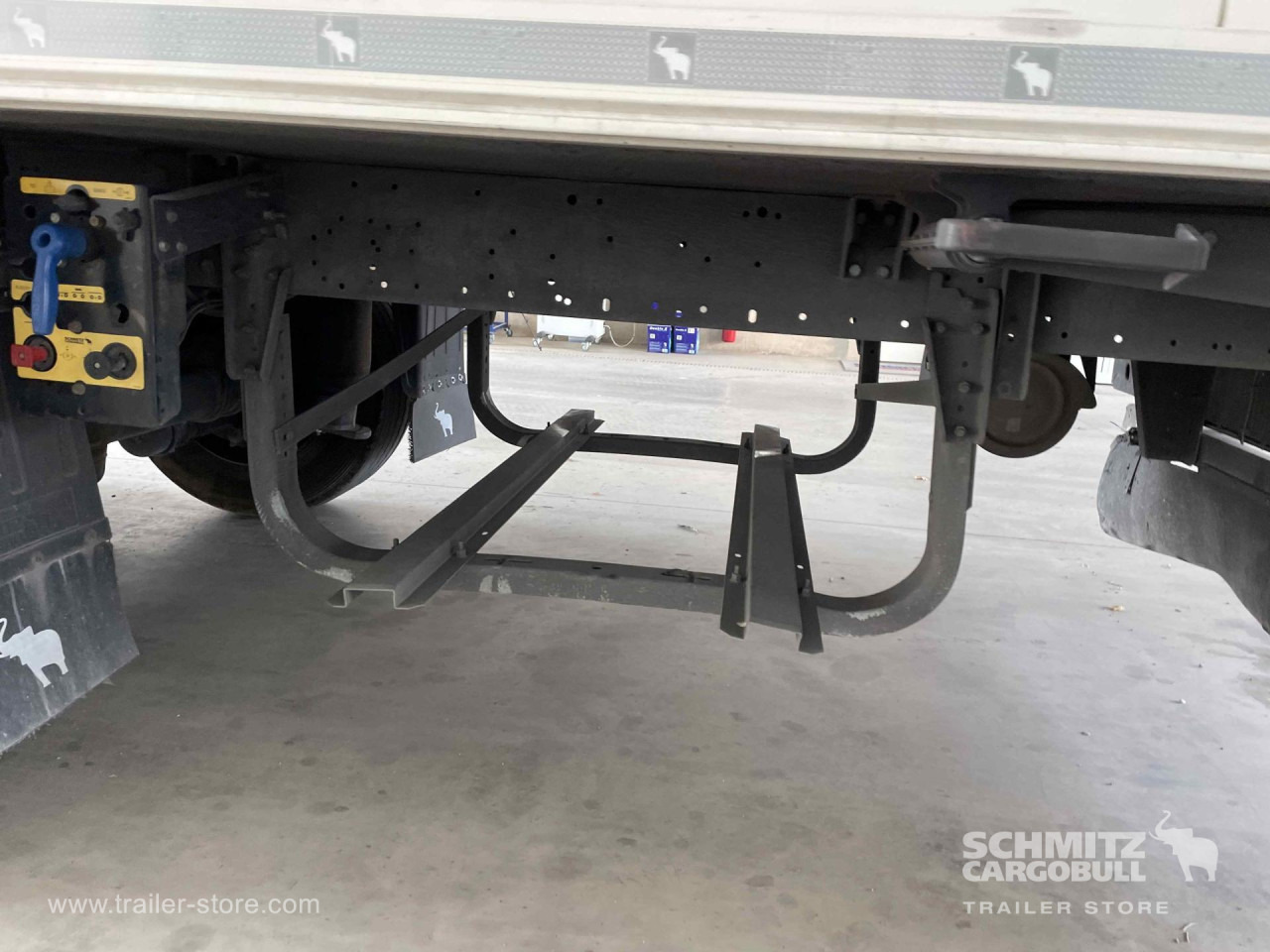 SCHMITZ Semiremolque Frigo Multitemperatura - Isotherm Auflieger: das Bild 2 SCHMITZ Semiremolque Frigo Multitemperatura - Isotherm Auflieger: das Bild 2