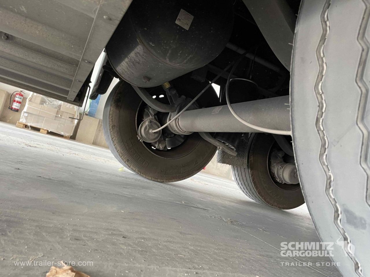 SCHMITZ Semiremolque Frigo Multitemperatura - Isotherm Auflieger: das Bild 3 SCHMITZ Semiremolque Frigo Multitemperatura - Isotherm Auflieger: das Bild 3