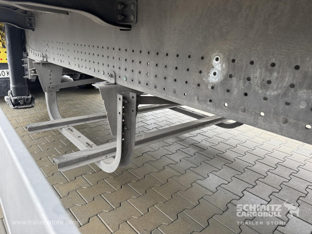 SCHMITZ Curtainsider Standard - Planenauflieger: das Bild 2 SCHMITZ Curtainsider Standard - Planenauflieger: das Bild 2