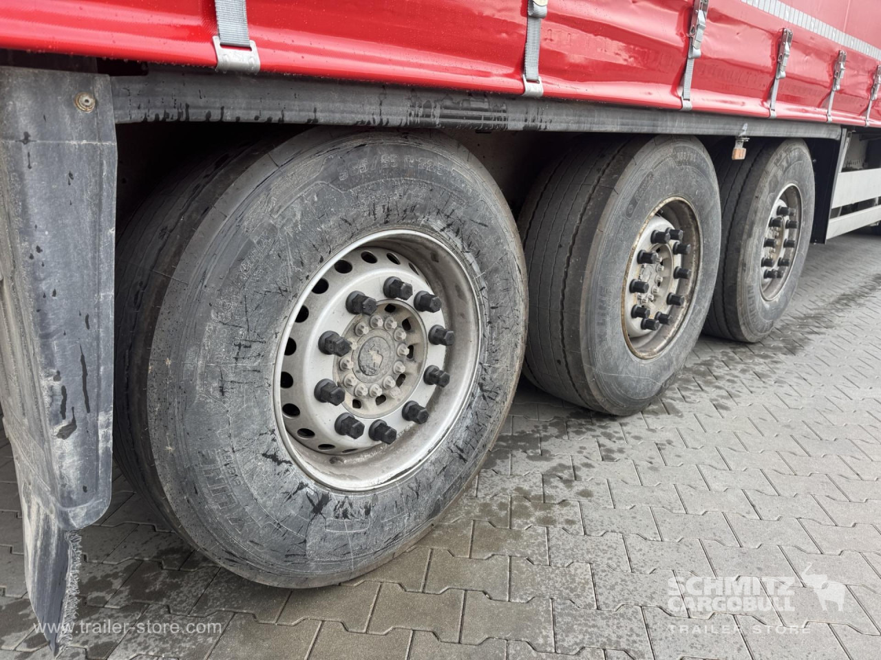 Planenauflieger SCHMITZ Curtainsider Standard: das Bild 10