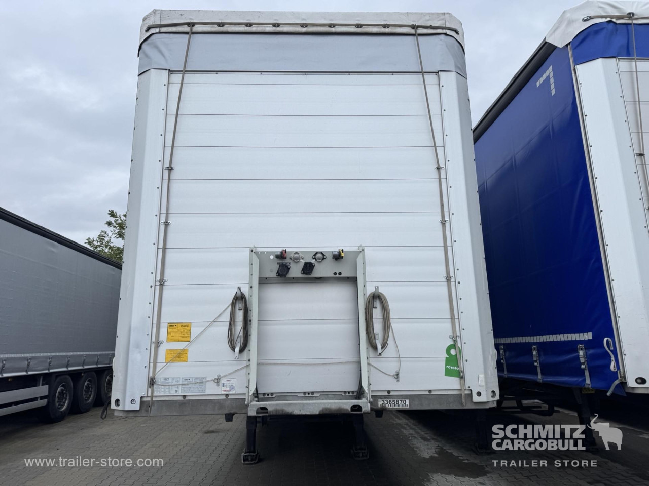 SCHMITZ Curtainsider Standard - Planenauflieger: das Bild 4 SCHMITZ Curtainsider Standard - Planenauflieger: das Bild 4