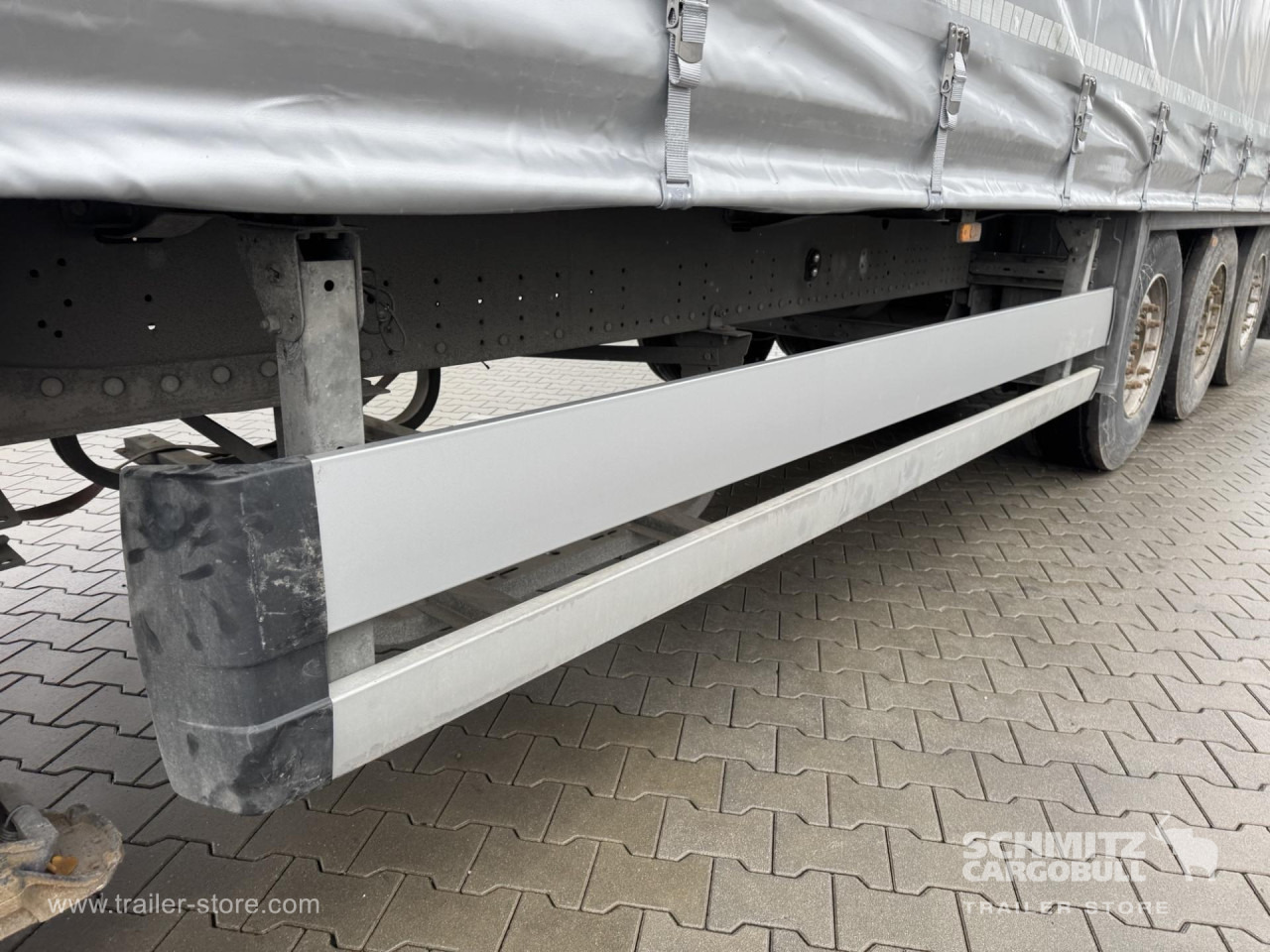 SCHMITZ Curtainsider Standard - Planenauflieger: das Bild 3 SCHMITZ Curtainsider Standard - Planenauflieger: das Bild 3