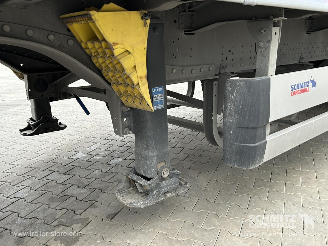 SCHMITZ Curtainsider Standard - Planenauflieger: das Bild 3 SCHMITZ Curtainsider Standard - Planenauflieger: das Bild 3