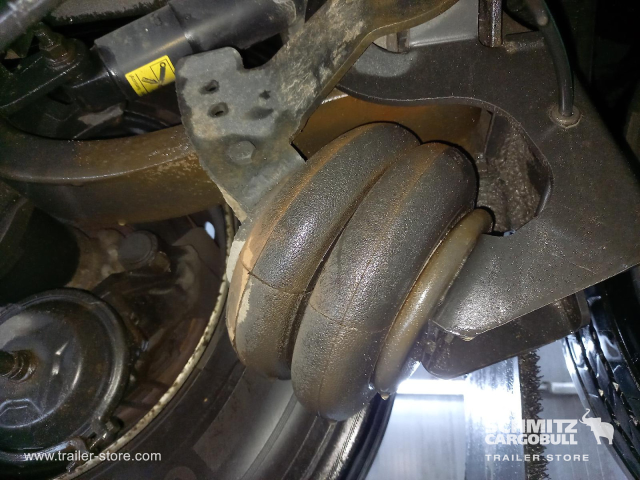 SCHMITZ Reefer Standard Double deck - Isotherm Auflieger: das Bild 4 SCHMITZ Reefer Standard Double deck - Isotherm Auflieger: das Bild 4