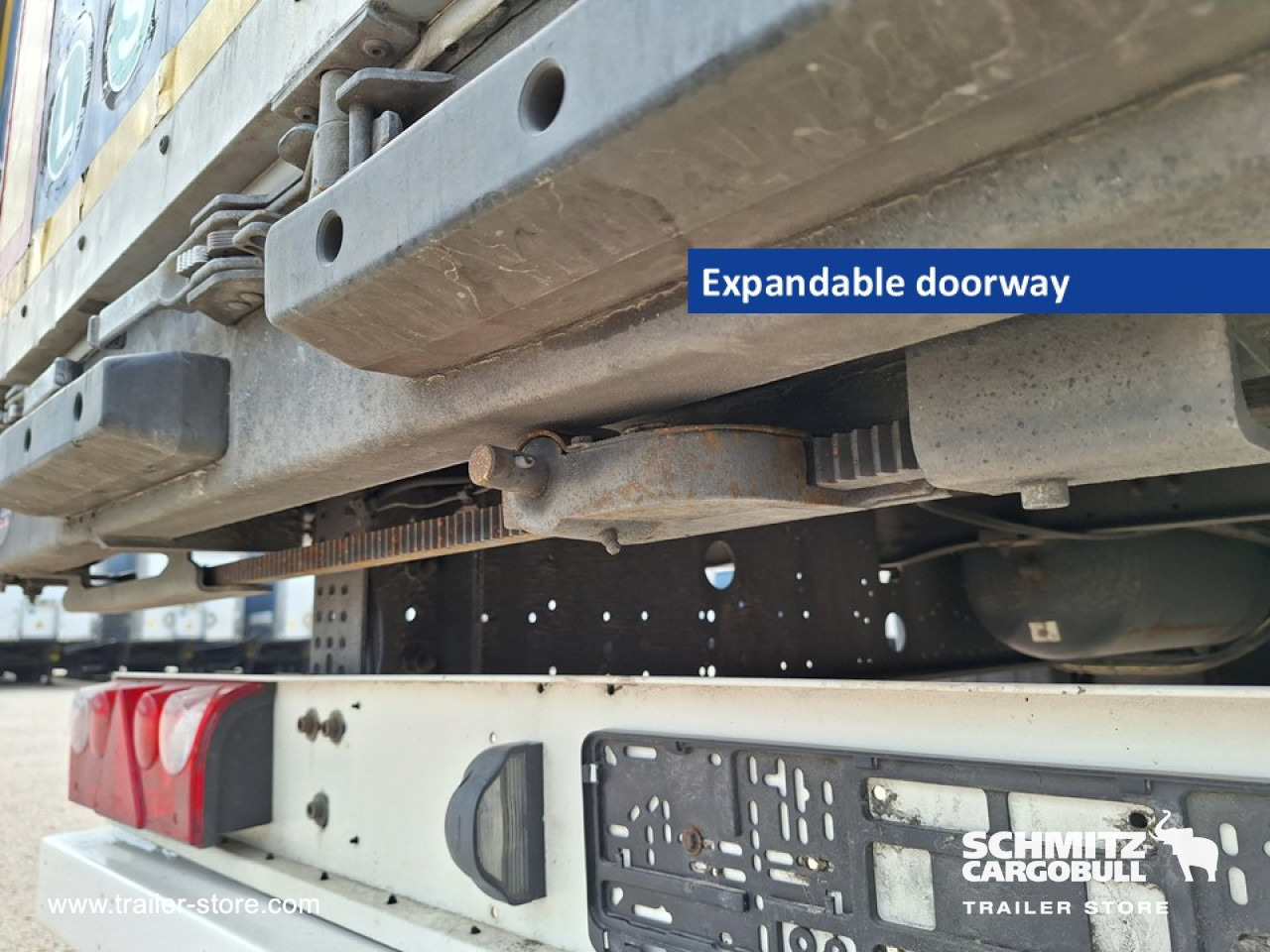 SCHMITZ Curtainsider Mega - Planenauflieger: das Bild 3 SCHMITZ Curtainsider Mega - Planenauflieger: das Bild 3