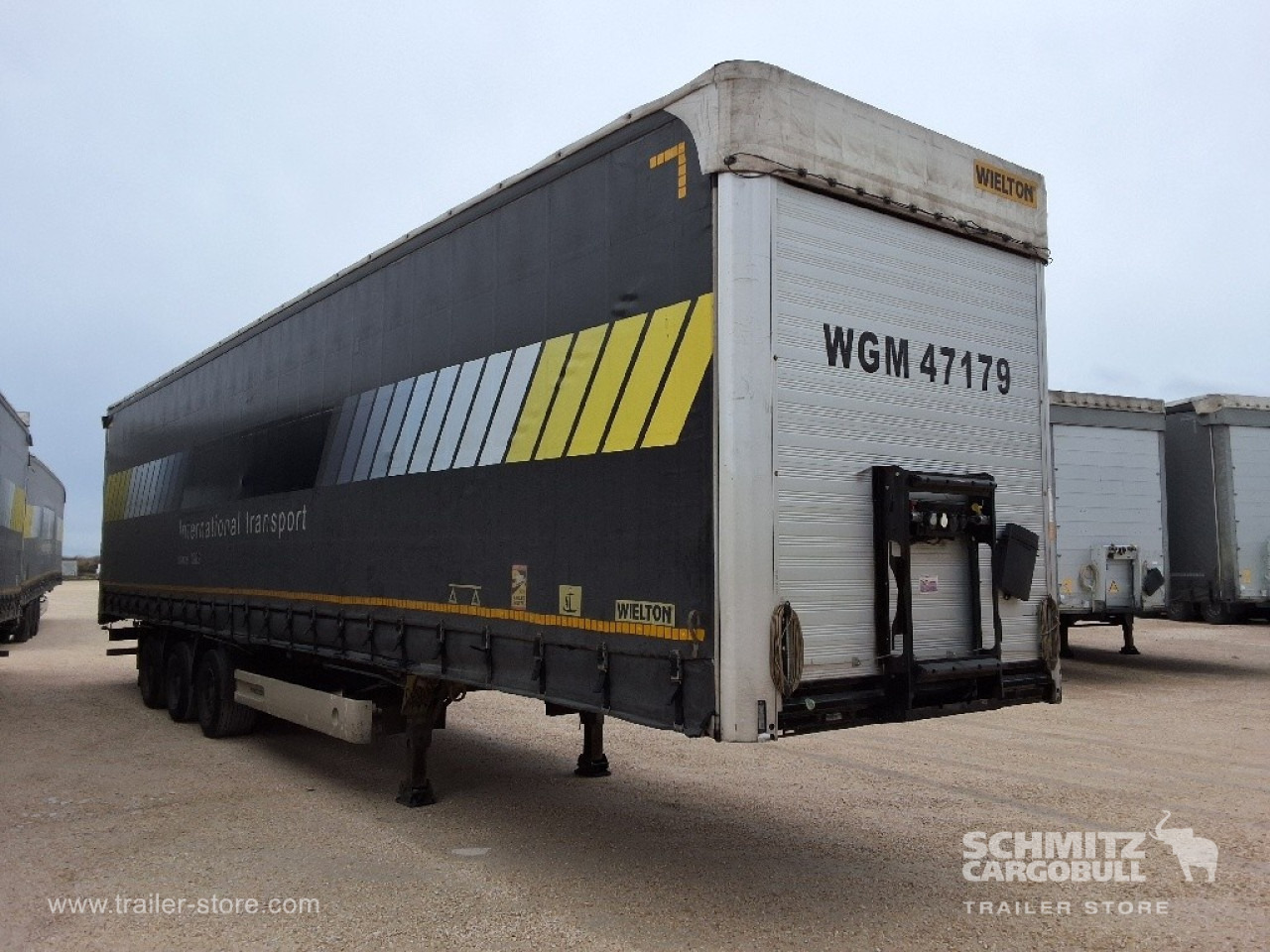 WIELTON Curtainsider Mega - Planenauflieger: das Bild 1 WIELTON Curtainsider Mega - Planenauflieger: das Bild 1