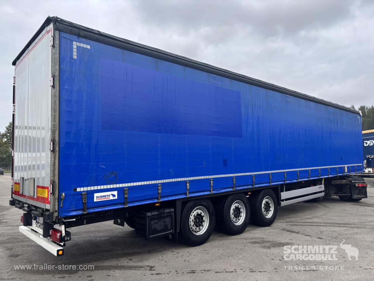 SCHMITZ Curtainsider Standard - Planenauflieger: das Bild 1 SCHMITZ Curtainsider Standard - Planenauflieger: das Bild 1