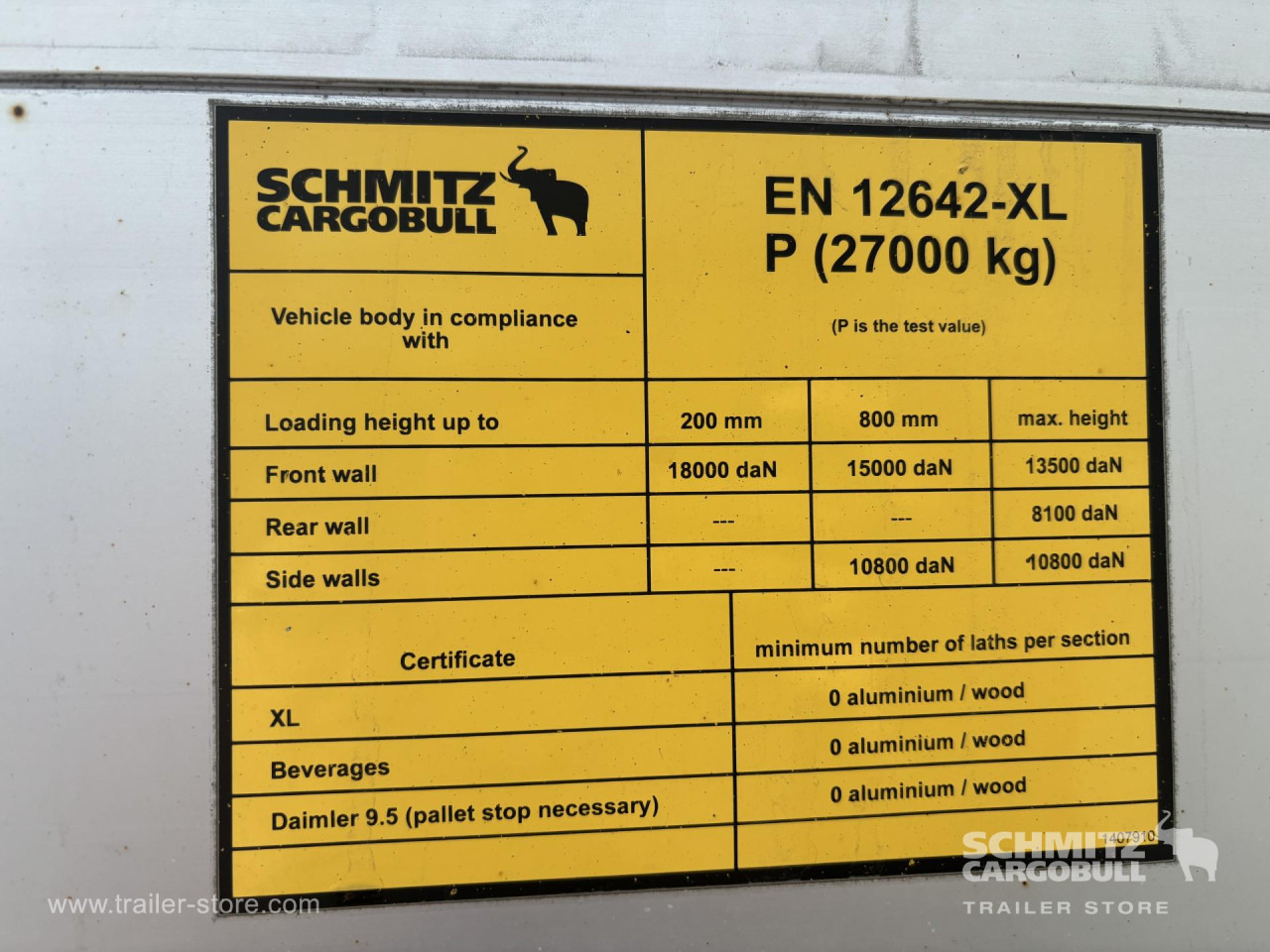 SCHMITZ Curtainsider Standard - Planenauflieger: das Bild 2 SCHMITZ Curtainsider Standard - Planenauflieger: das Bild 2