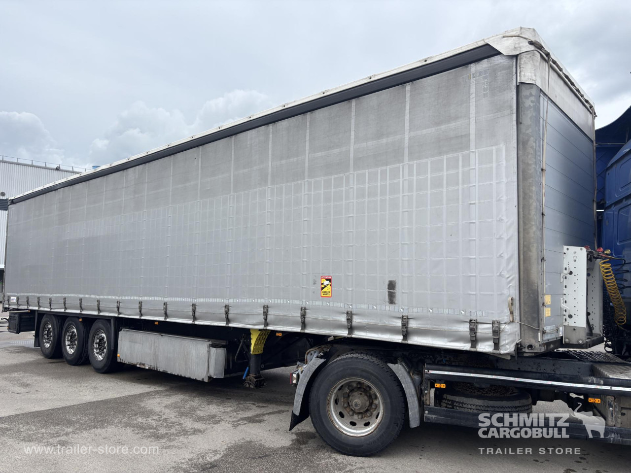 Planenauflieger SCHMITZ Curtainsider Standard: das Bild 7