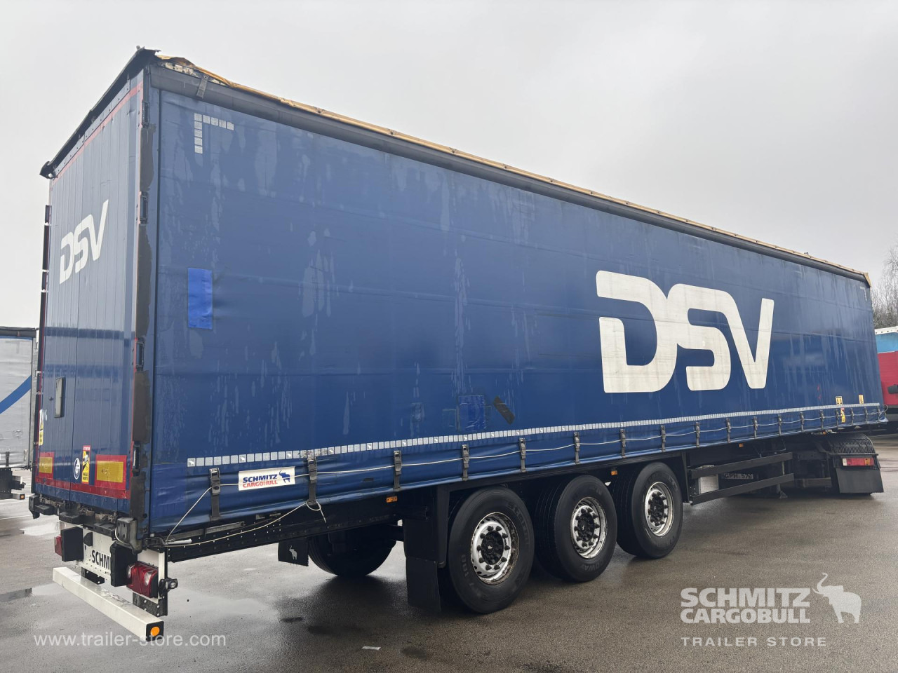 Planenauflieger SCHMITZ Curtainsider Standard: das Bild 1