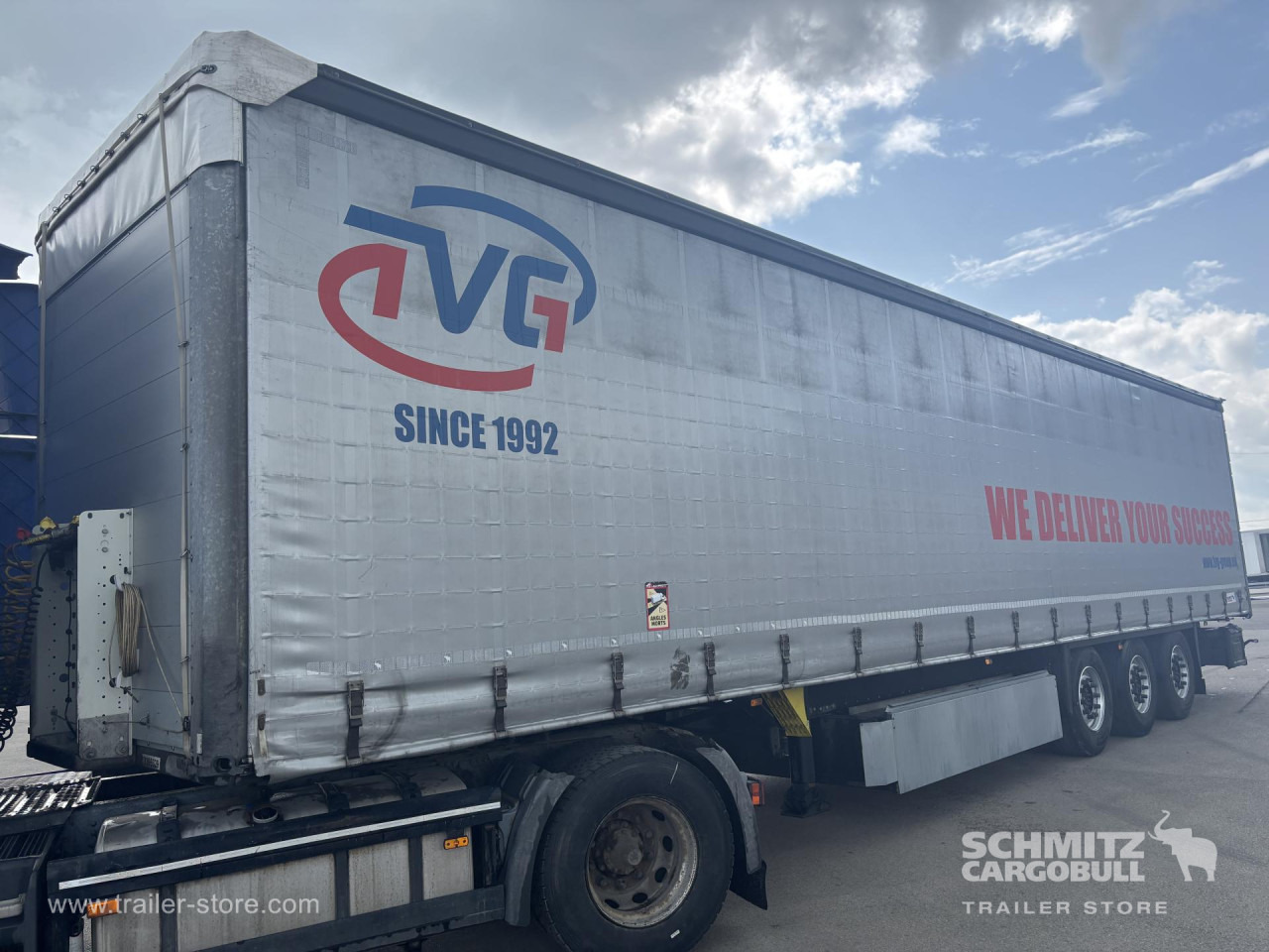 Planenauflieger SCHMITZ Curtainsider Standard: das Bild 8