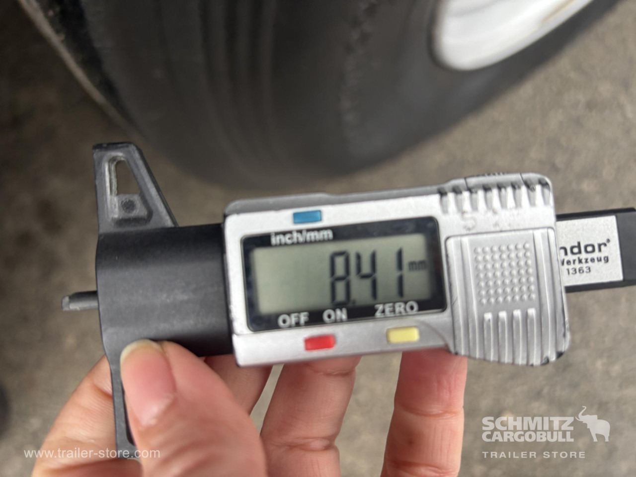 SCHMITZ Curtainsider Standard - Planenauflieger: das Bild 3 SCHMITZ Curtainsider Standard - Planenauflieger: das Bild 3