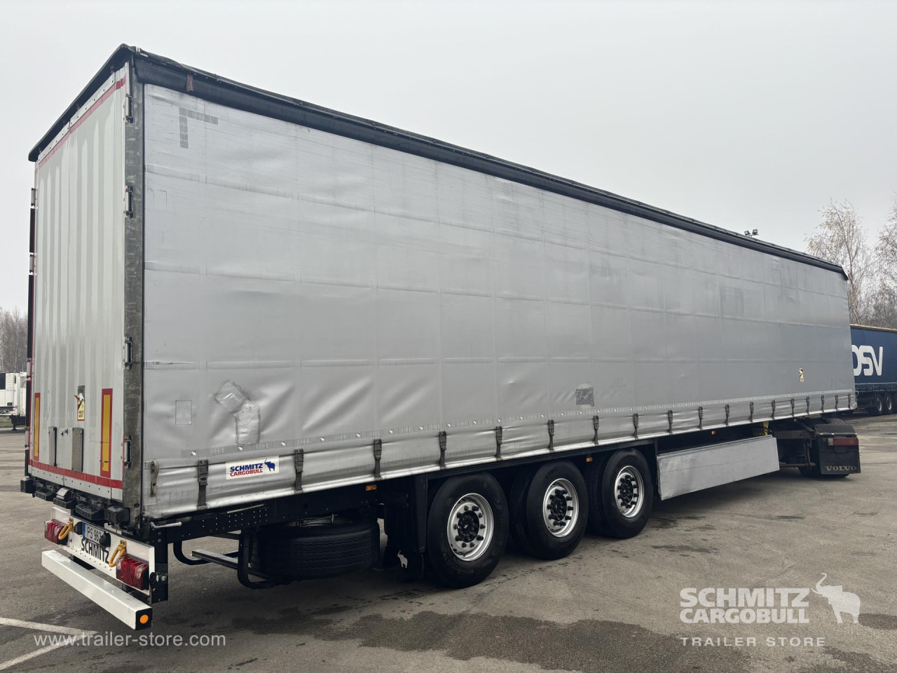SCHMITZ Curtainsider Standard - Planenauflieger: das Bild 1 SCHMITZ Curtainsider Standard - Planenauflieger: das Bild 1