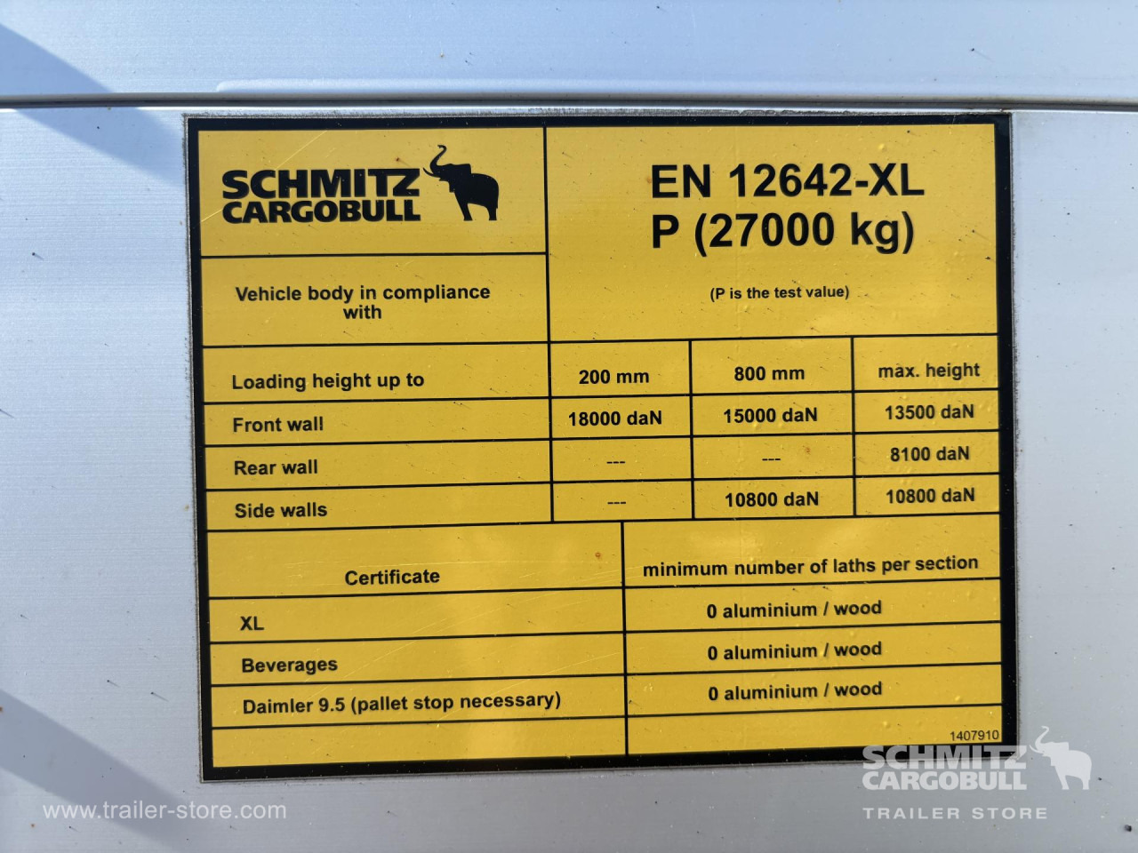 SCHMITZ Curtainsider Standard - Planenauflieger: das Bild 2 SCHMITZ Curtainsider Standard - Planenauflieger: das Bild 2