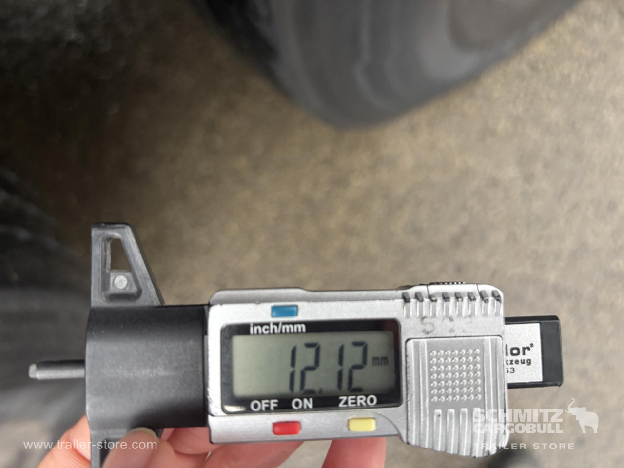 SCHMITZ Curtainsider Standard - Planenauflieger: das Bild 3 SCHMITZ Curtainsider Standard - Planenauflieger: das Bild 3