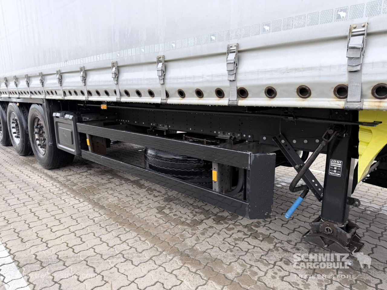 Planenauflieger SCHMITZ Curtainsider Standard: das Bild 9