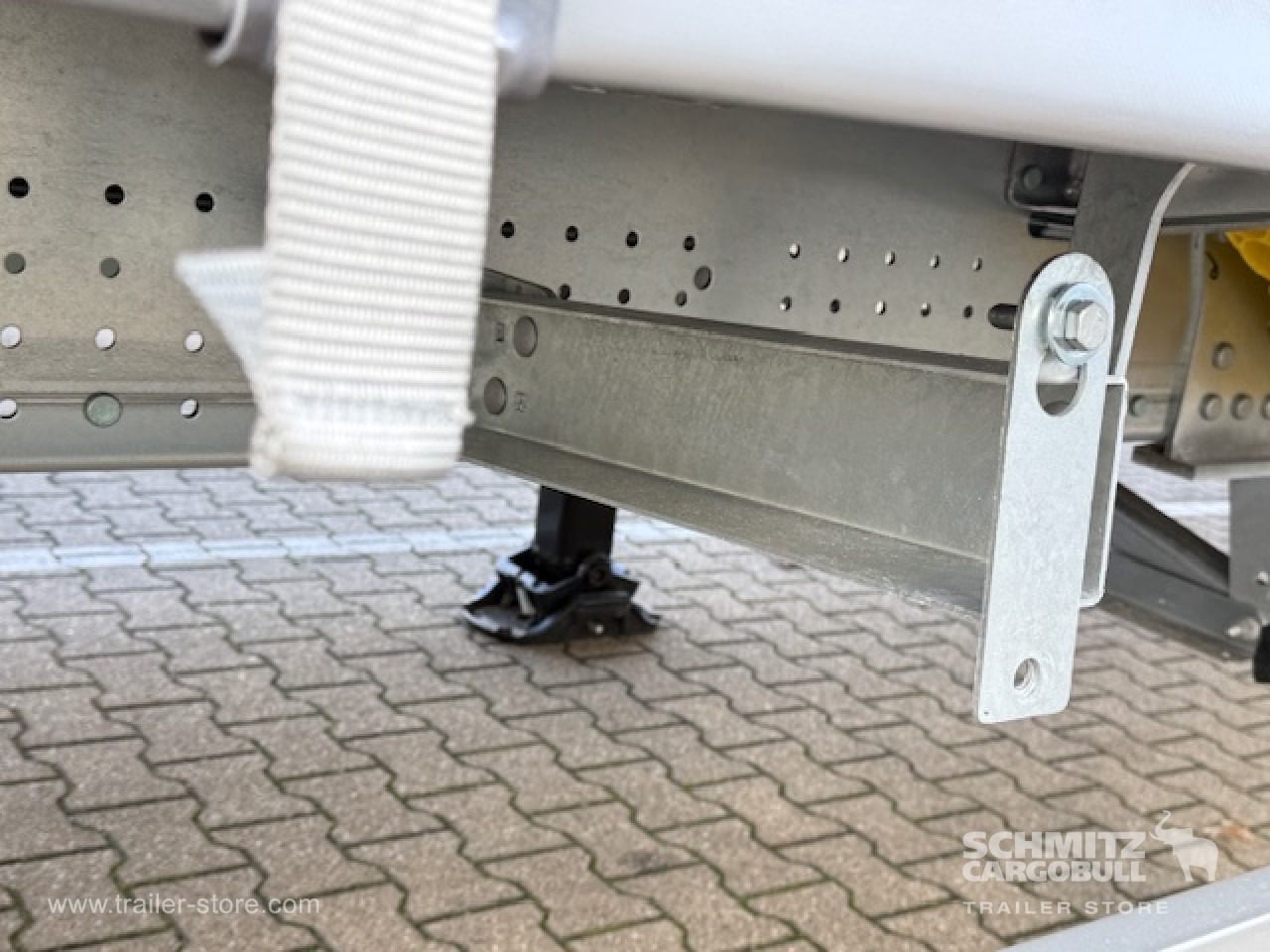 SCHMITZ Oplegger Schuifzeil Mega - Planenauflieger: das Bild 3 SCHMITZ Oplegger Schuifzeil Mega - Planenauflieger: das Bild 3