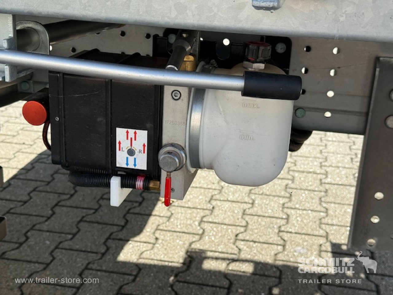 SCHMITZ Oplegger Schuifzeil Mega - Planenauflieger: das Bild 4 SCHMITZ Oplegger Schuifzeil Mega - Planenauflieger: das Bild 4