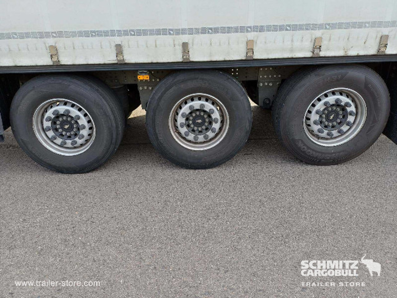 SCHMITZ Oplegger Schuifzeil Standard - Planenauflieger: das Bild 2 SCHMITZ Oplegger Schuifzeil Standard - Planenauflieger: das Bild 2