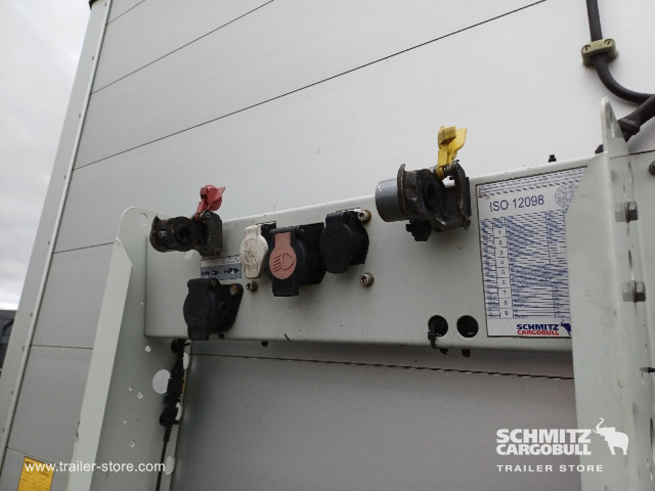 SCHMITZ Oplegger Schuifzeil Standard - Planenauflieger: das Bild 3 SCHMITZ Oplegger Schuifzeil Standard - Planenauflieger: das Bild 3