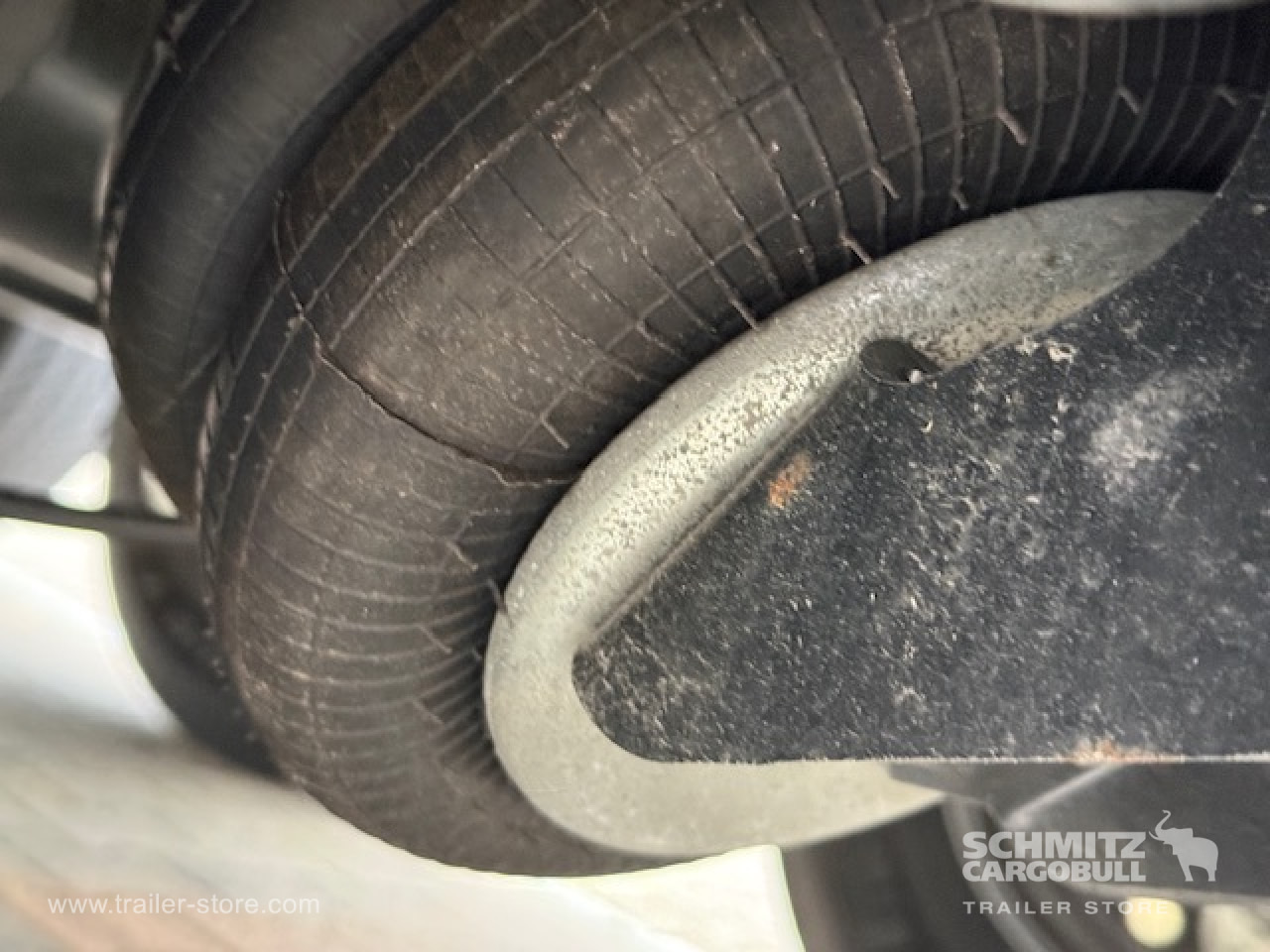 SCHMITZ Oplegger Vries Standard - Isotherm Auflieger: das Bild 3 SCHMITZ Oplegger Vries Standard - Isotherm Auflieger: das Bild 3