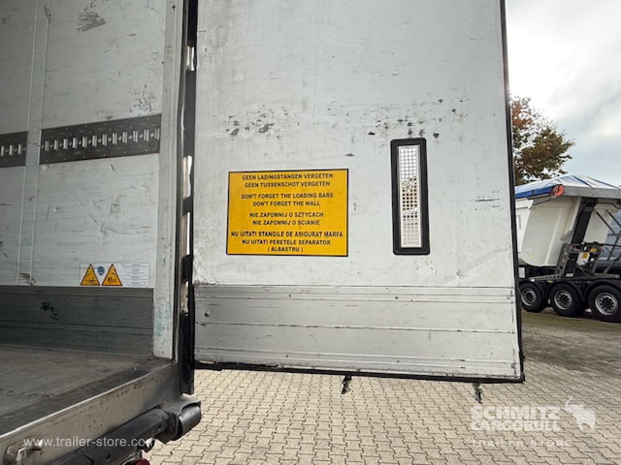 SCHMITZ Oplegger Vries Standard - Isotherm Auflieger: das Bild 4 SCHMITZ Oplegger Vries Standard - Isotherm Auflieger: das Bild 4