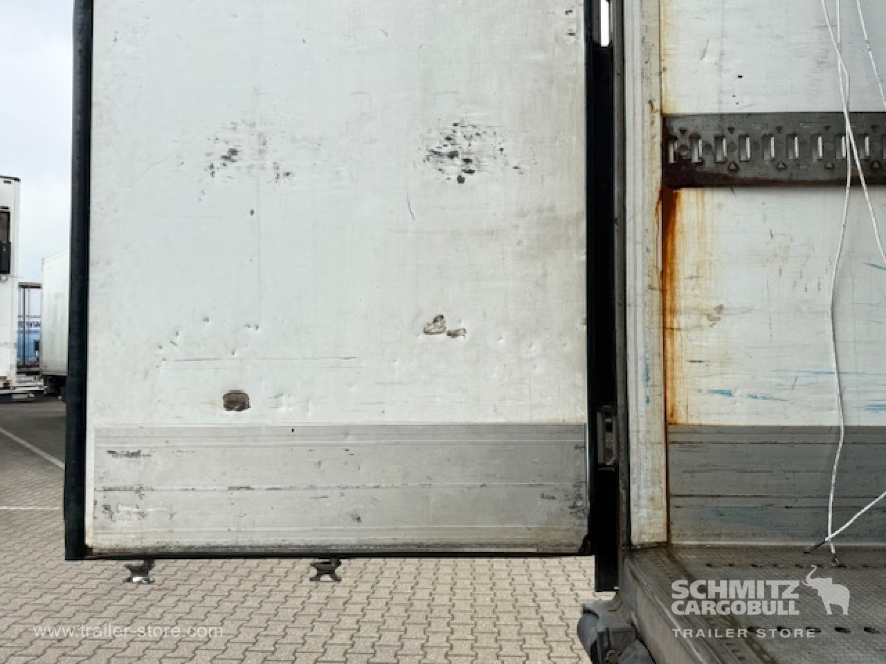 SCHMITZ Oplegger Vries Standard - Isotherm Auflieger: das Bild 2 SCHMITZ Oplegger Vries Standard - Isotherm Auflieger: das Bild 2