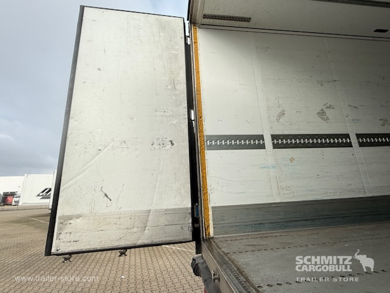 SCHMITZ Oplegger Vries Standard - Isotherm Auflieger: das Bild 5 SCHMITZ Oplegger Vries Standard - Isotherm Auflieger: das Bild 5