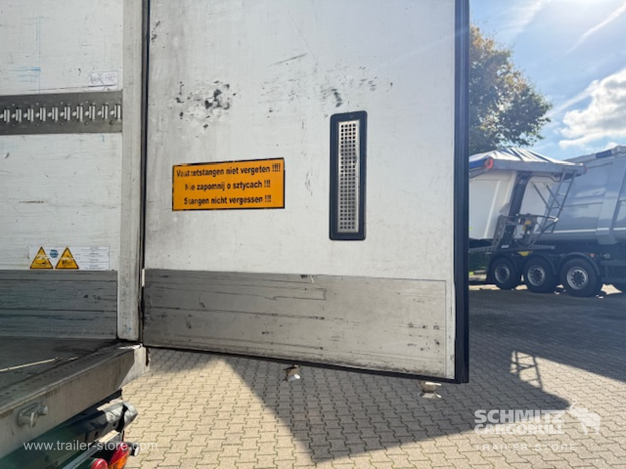 SCHMITZ Oplegger Vries Standard - Isotherm Auflieger: das Bild 4 SCHMITZ Oplegger Vries Standard - Isotherm Auflieger: das Bild 4