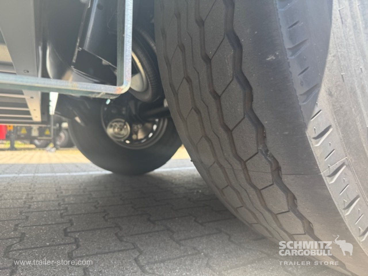 SCHMITZ Oplegger Vries Standard Taillift - Isotherm Auflieger: das Bild 5 SCHMITZ Oplegger Vries Standard Taillift - Isotherm Auflieger: das Bild 5